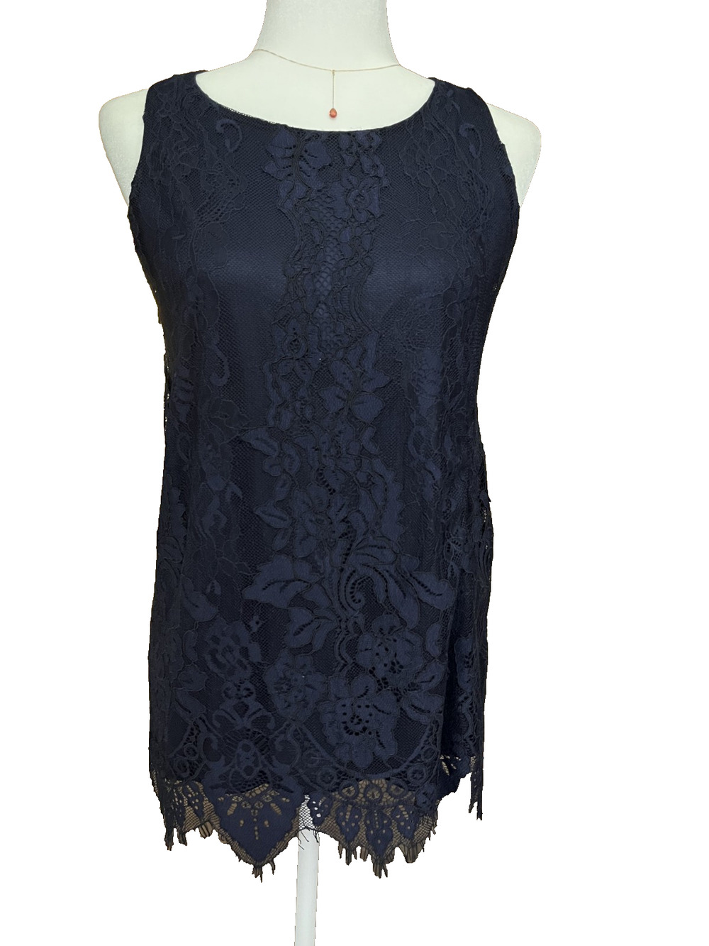 Women's New with Tags Apt 9 Size XS Sleeveless Navy Blue Floral Lace Pattern Top